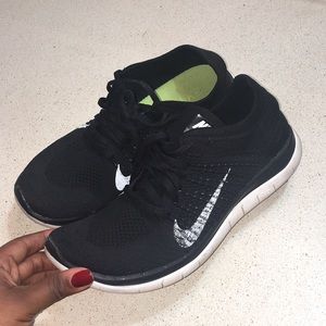 Nike Free Flyknit Black and White